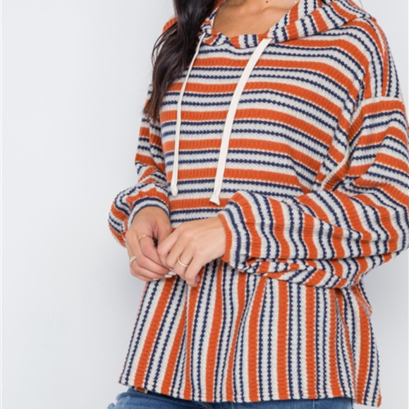 🔥4 for $15🔥  Loose Fit Hoodie Sweater Size S - Picture 3 of 7